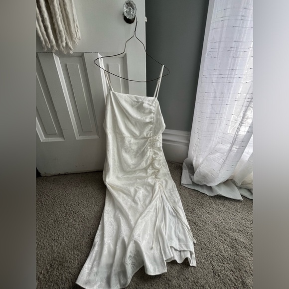 BCBGENERATION Dress - Picture 2 of 3